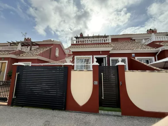 3-bedroom Villa In Orihuela Costa, Spain (89 M²)