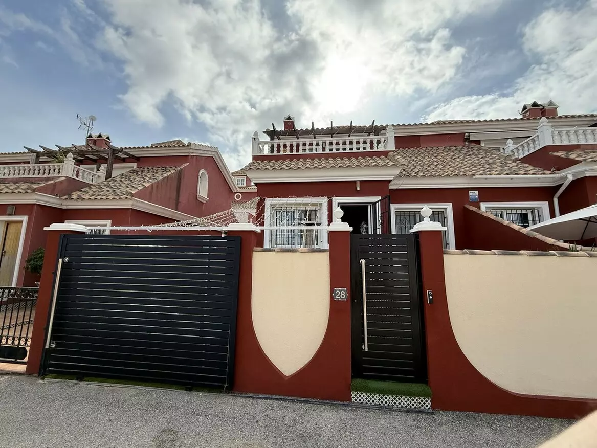 3-bedroom Villa In Orihuela Costa, Spain (89 M²)