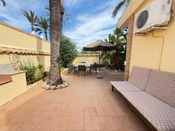 4-bedroom Villa In Cabo Roig, Spain (150 M²)