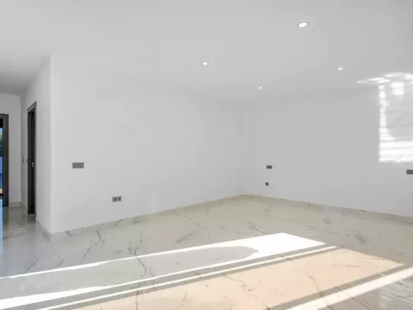 4-bedroom Villa In Orihuela Costa, Spain (245 M²)