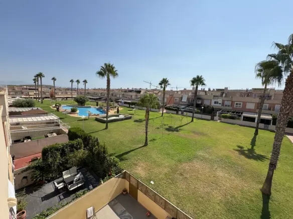 3-bedroom Villa In Santa Pola, Spain (119 M²)
