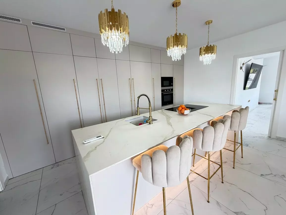 6-bedroom Villa In Orihuela Costa, Spain (240 M²)