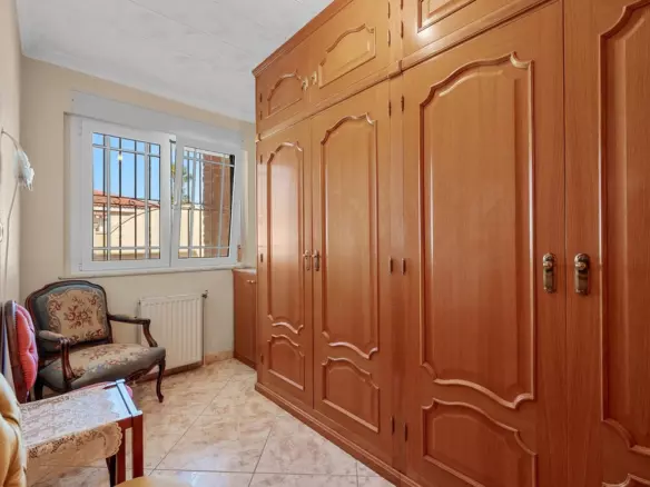 7-bedroom Town House In Rojales, Spain (497 M²)