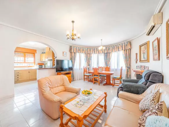 5-bedroom Villa In Rojales, Spain (97 M²)