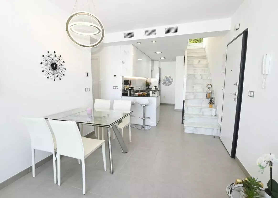 2-bedroom Apartment In Elche, Spain (64 M²)