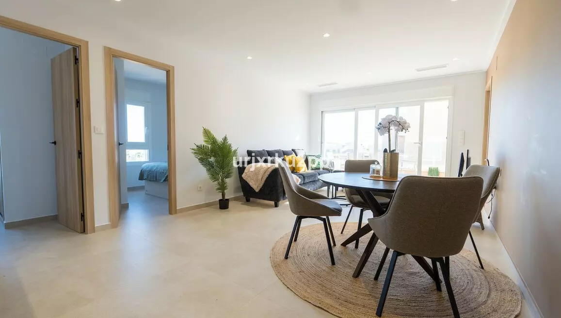 3-bedroom Apartment In Guardamar Del Segura, Spain (101 M²)