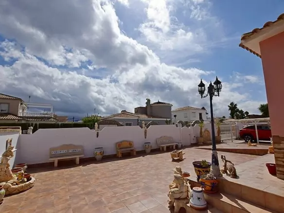 3-bedroom Town House In Cabo Roig, Spain (110 M²)