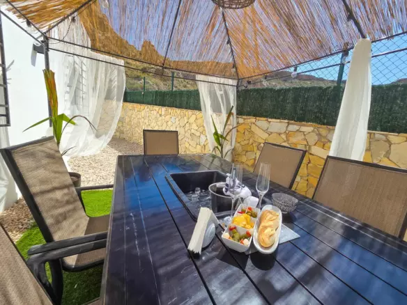 3-bedroom Villa In Crevillent, Spain (140 M²)