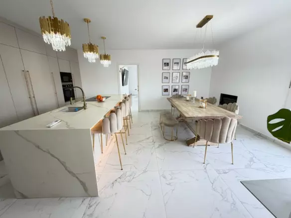 6-bedroom Villa In Orihuela Costa, Spain (240 M²)