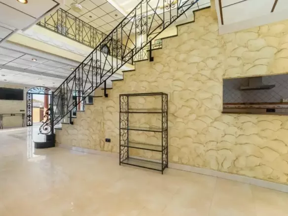 4-bedroom Villa In Orihuela Costa, Spain (400 M²)