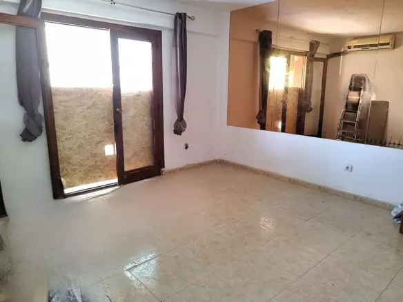 3-bedroom Apartment In Palma De Mallorca, Spain (90 M²)