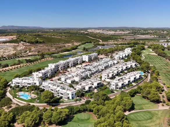 3-bedroom Apartment In Pilar De La Horadada, Spain (95 M²)
