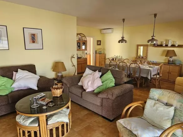 5-bedroom Villa In Orihuela Costa, Spain (207 M²)