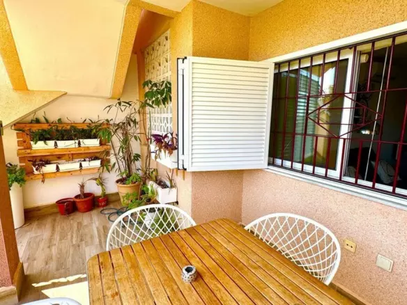 2-bedroom Apartment In Santa Pola, Spain (85 M²)
