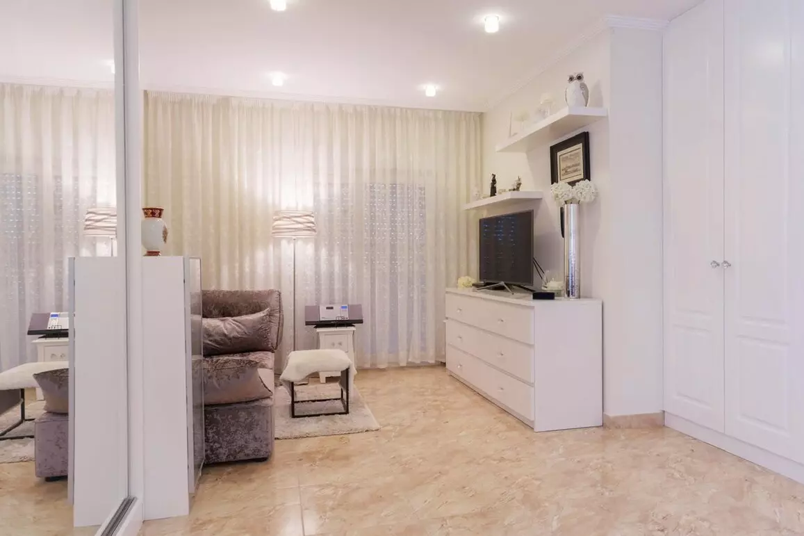 7-bedroom Villa In Orihuela Costa, Spain (284 M²)