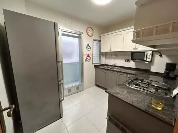 3-bedroom Apartment In Torrevieja, Spain (89 M²)