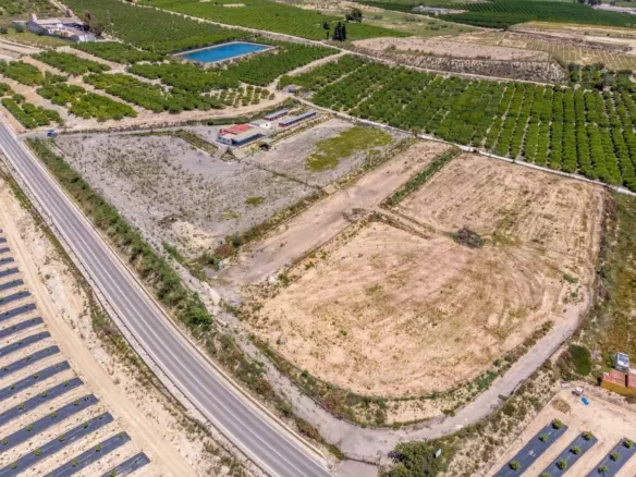 2-bedroom Country House In Los Montesinos, Spain (253 M²)