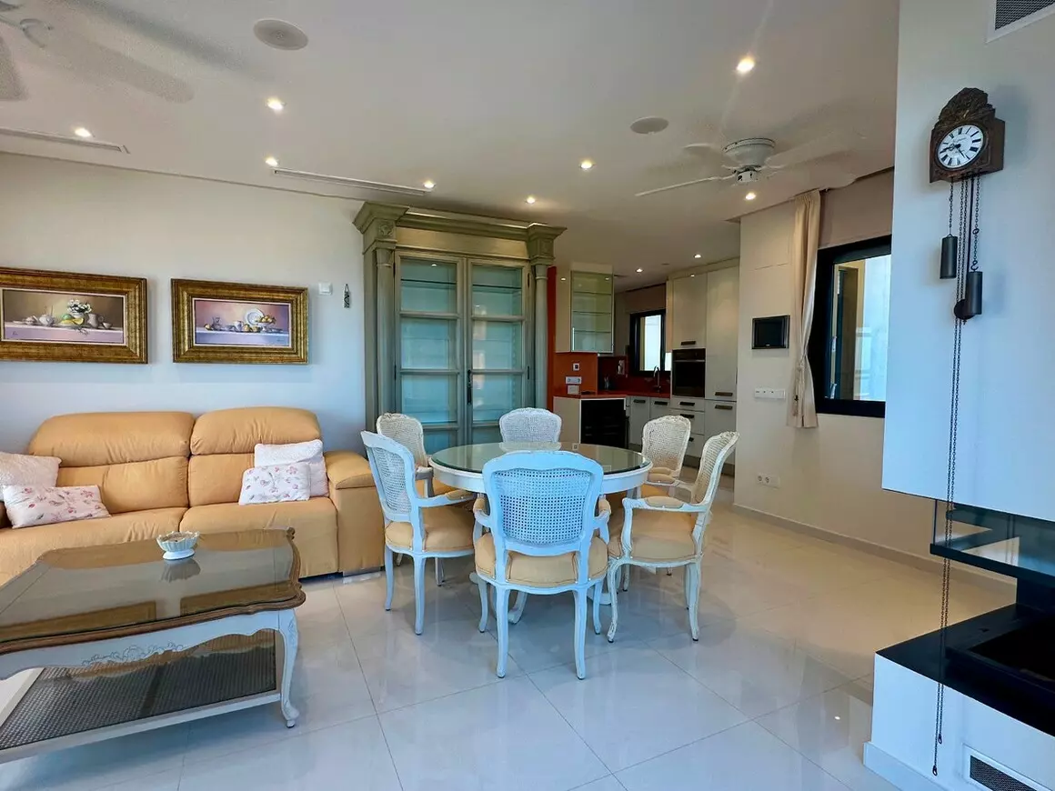 2-bedroom Apartment In Guardamar Del Segura, Spain (160 M²)