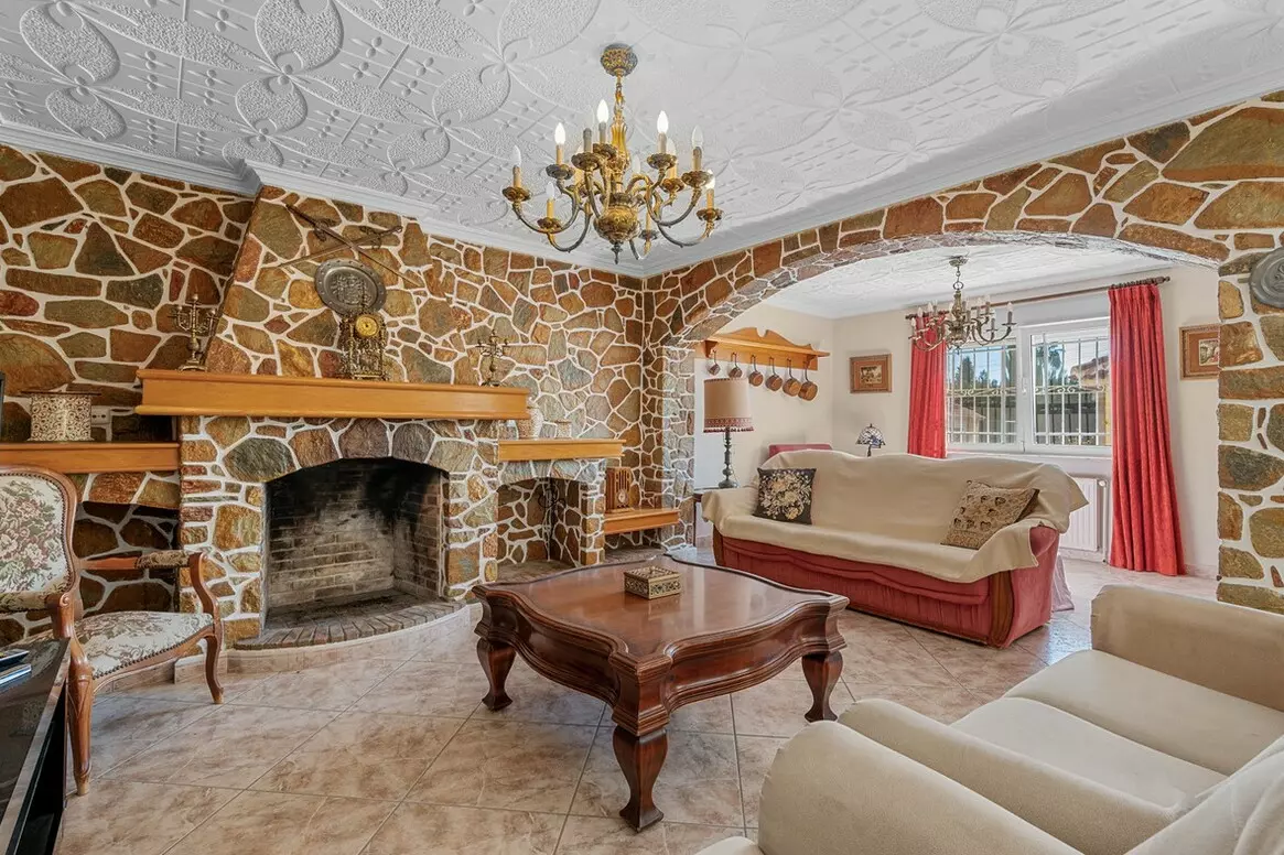 7-bedroom Town House In Rojales, Spain (497 M²)