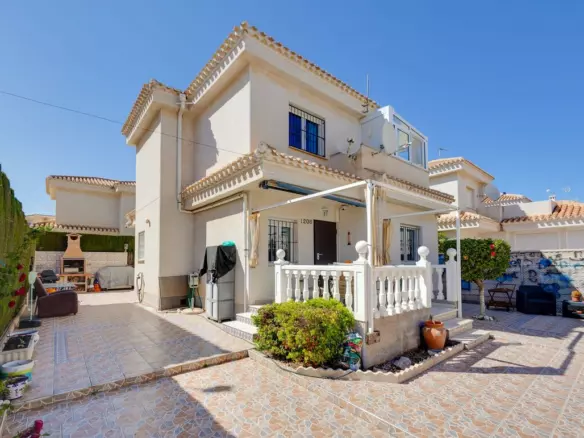 3-bedroom Villa In Orihuela Costa, Spain (125 M²)