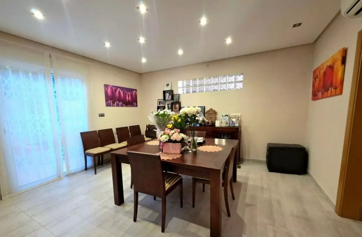 5-bedroom Villa In Orihuela Costa, Spain (265 M²)