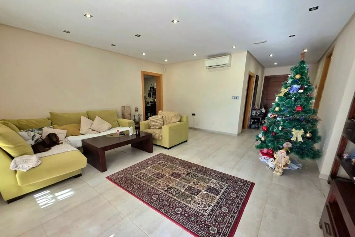 5-bedroom Villa In Orihuela Costa, Spain (265 M²)