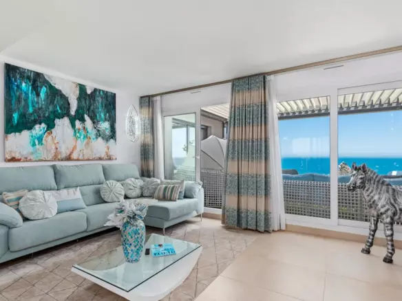 2-bedroom Apartment In Orihuela Costa, Spain (120 M²)