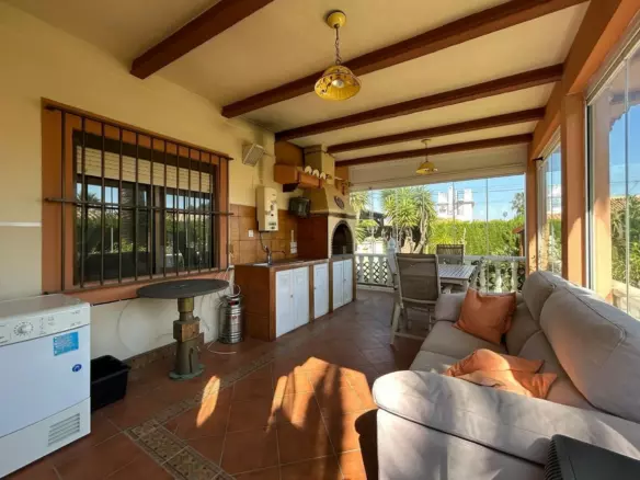 3-bedroom Villa In Cabo Roig, Spain (179 M²)