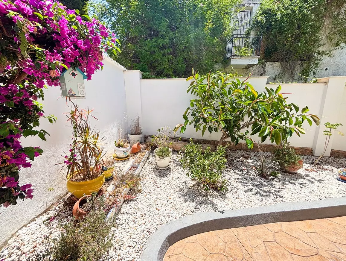 7-bedroom Villa In Orihuela Costa, Spain (512 M²)
