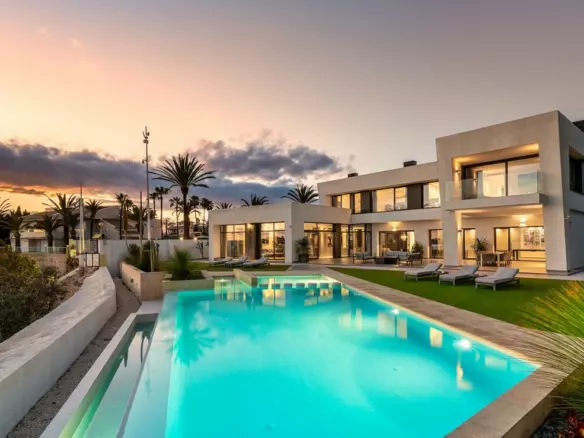 6-bedroom Villa In Cabo Roig, Spain (479 M²)