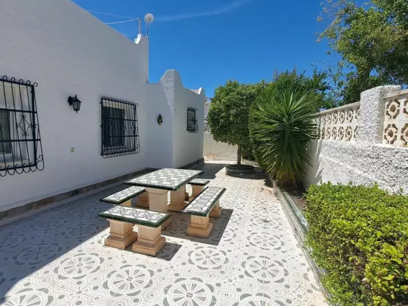 3-bedroom Villa In San Miguel De Salinas, Spain (173 M²)