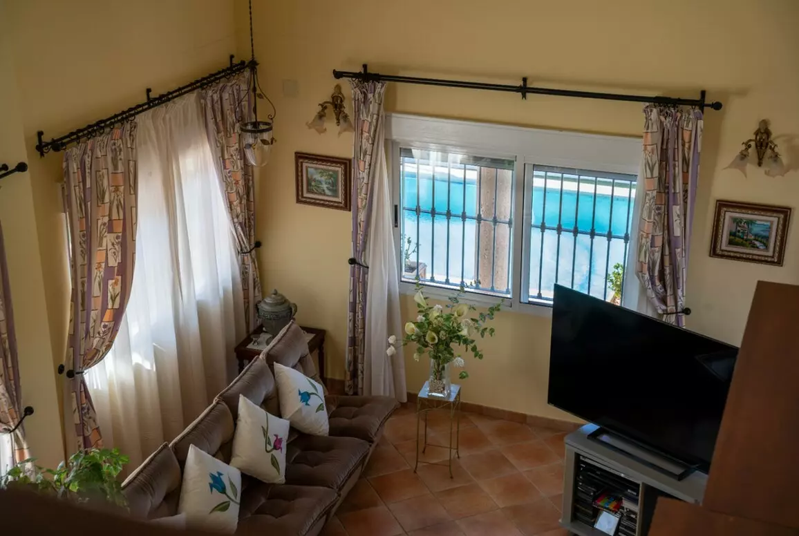 5-bedroom Villa In Orihuela, Spain (495 M²)