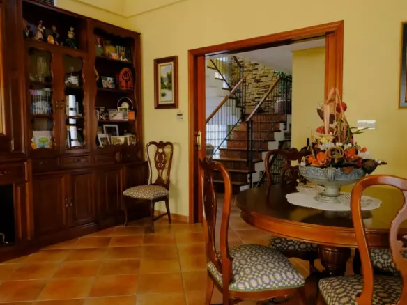 5-bedroom Villa In Orihuela, Spain (495 M²)