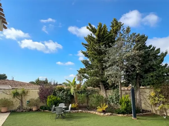 7-bedroom Villa In Orihuela Costa, Spain (450 M²)