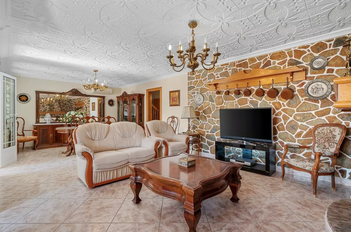 7-bedroom Town House In Rojales, Spain (497 M²)