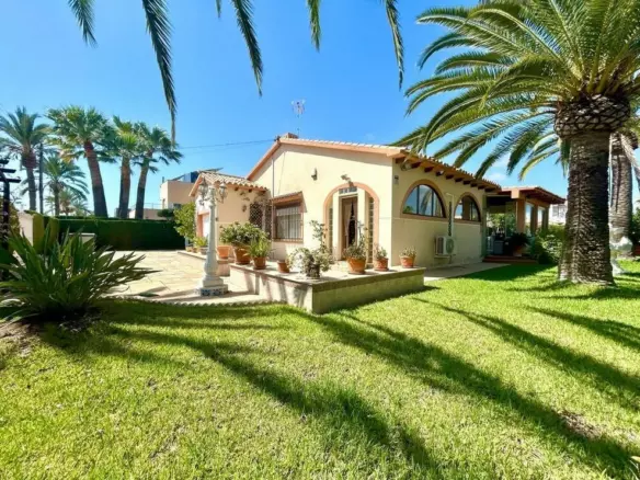 3-bedroom Villa In Orihuela Costa, Spain (141 M²)