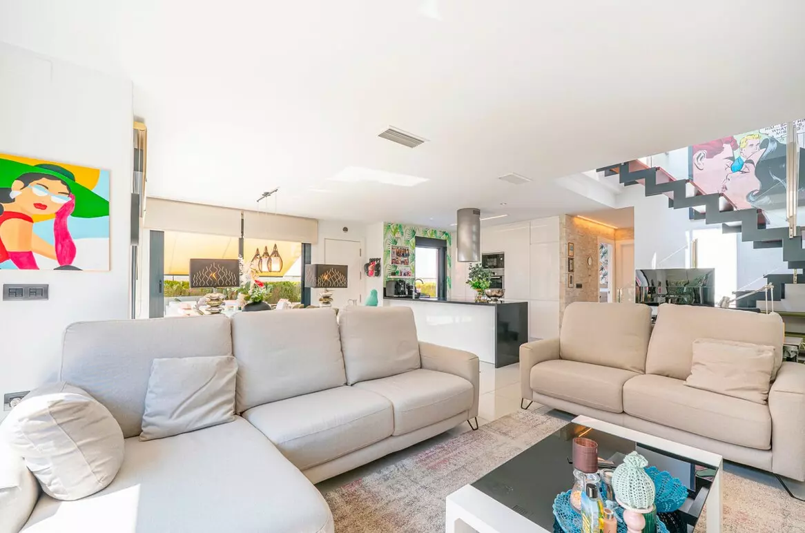 3-bedroom Villa In Rojales, Spain (136 M²)