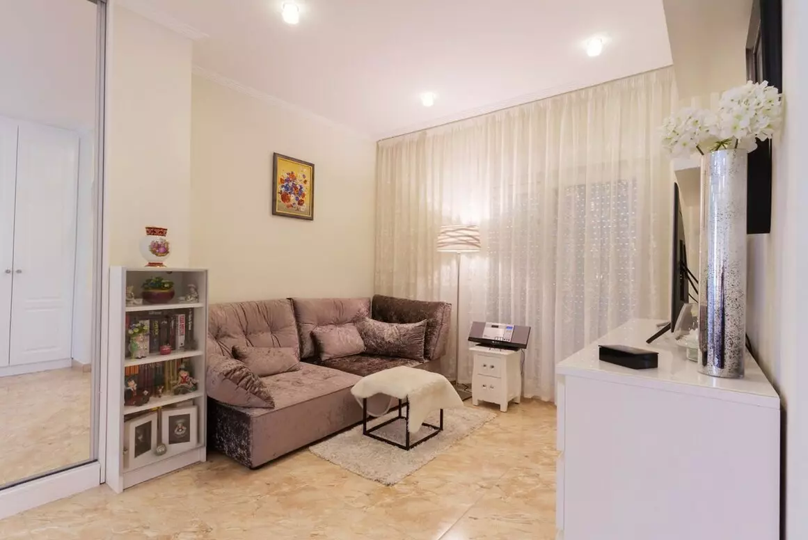 7-bedroom Villa In Orihuela Costa, Spain (284 M²)