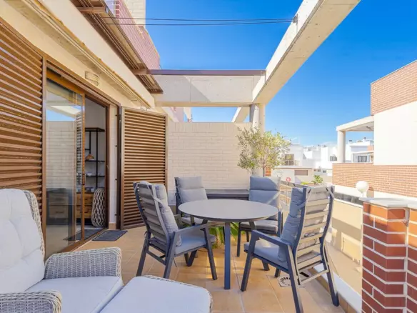 3-bedroom Apartment In Orihuela Costa, Spain (81 M²)