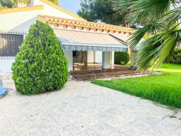 4-bedroom Villa In Orihuela Costa, Spain (200 M²)