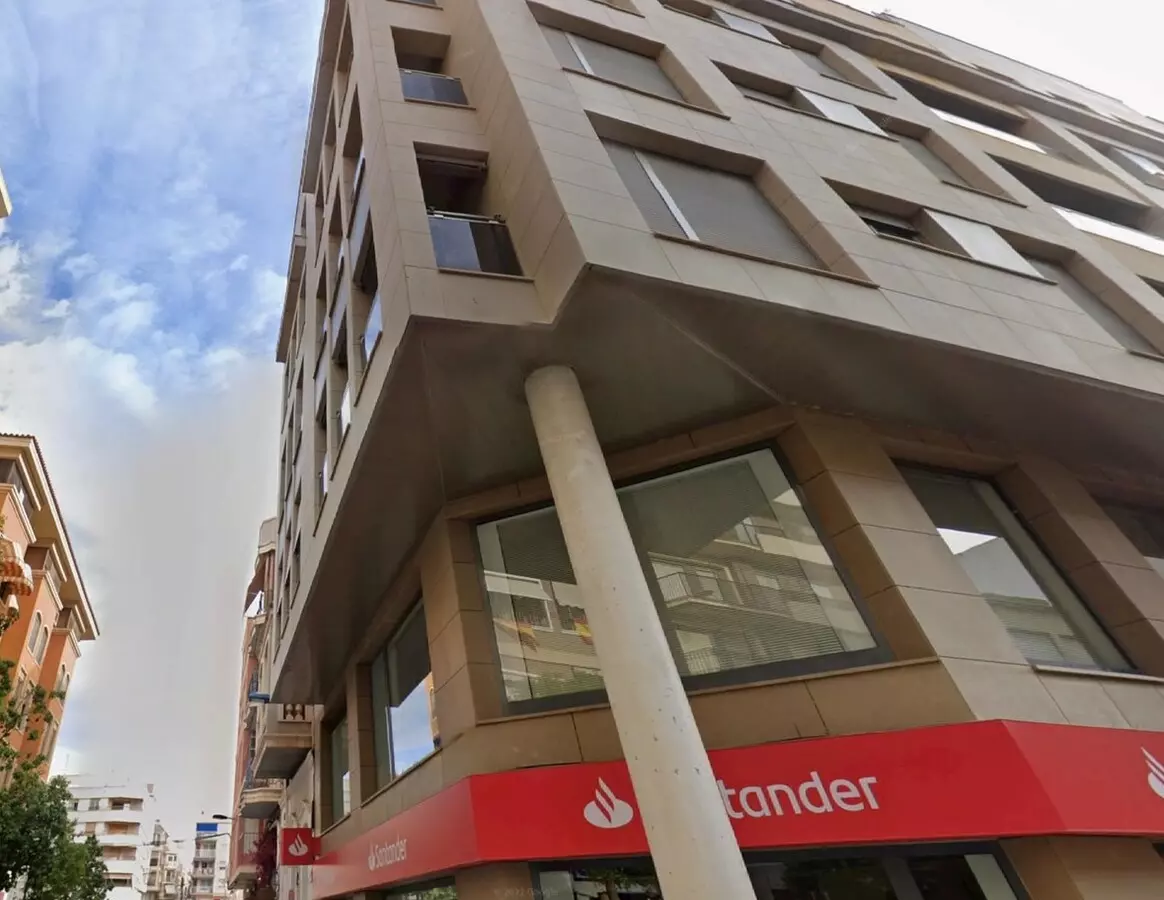 4-bedroom Apartment In Santa Pola, Spain (115 M²)