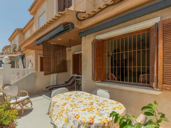3-bedroom Town House In Torrevieja, Spain (99 M²)
