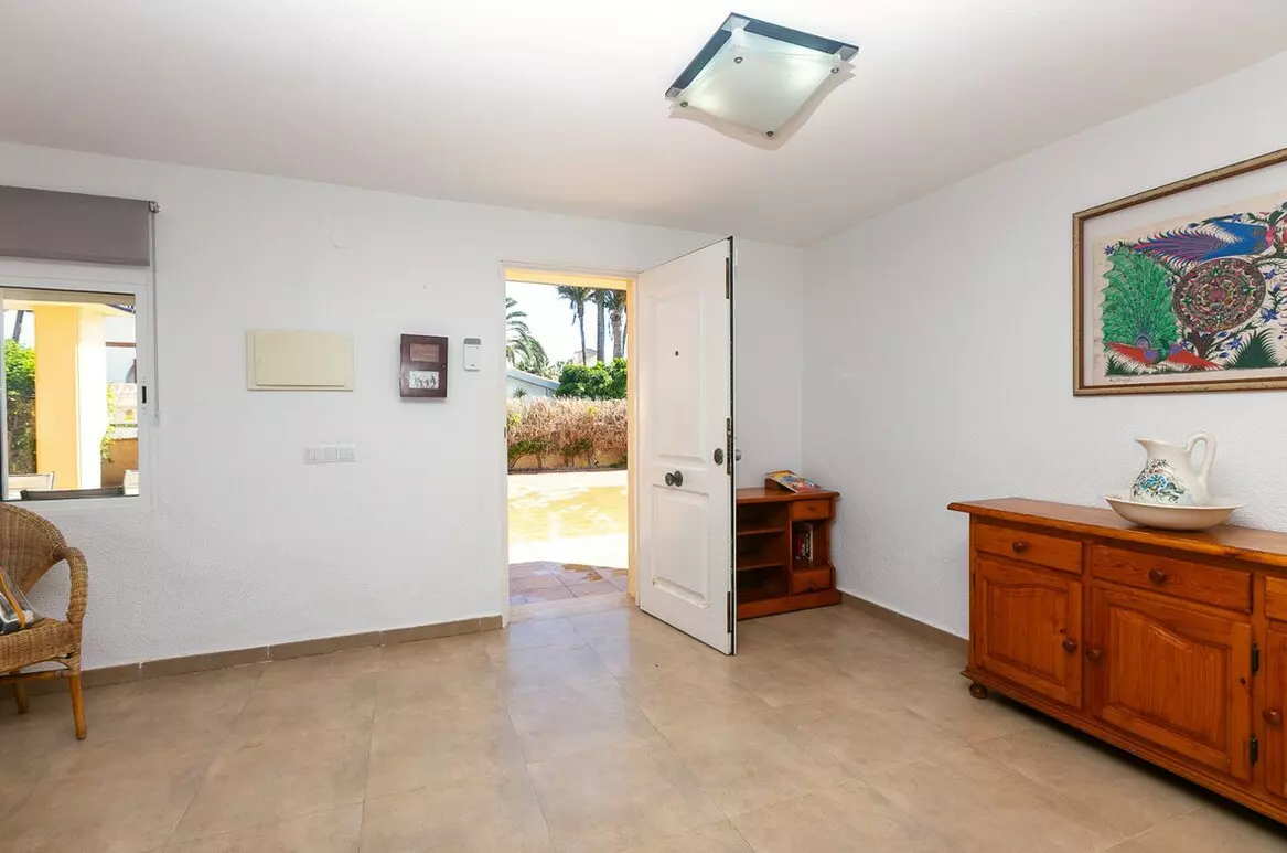 5-bedroom Villa In Orihuela Costa, Spain (293 M²)