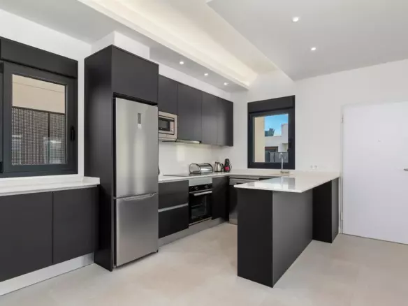 3-bedroom Semi In San Fulgencio, Spain (226 M²)