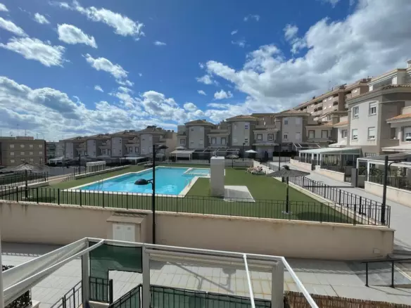 3-bedroom Town House In Santa Pola, Spain (140 M²)