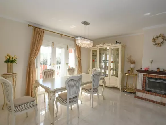 4-bedroom Villa In Orihuela Costa, Spain (234 M²)