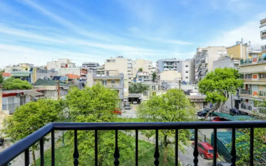 2-bedroom Flat In Evosmos, Greece (75 M²)