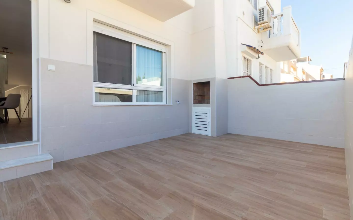 2-bedroom Townhouse In Torrevieja, Spain (80 M²)