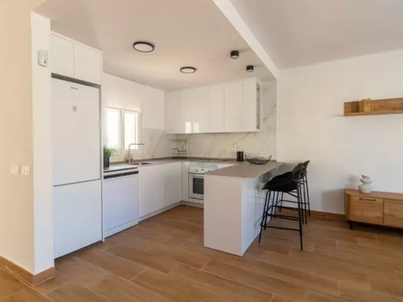 2-bedroom Townhouse In Torrevieja, Spain (80 M²)