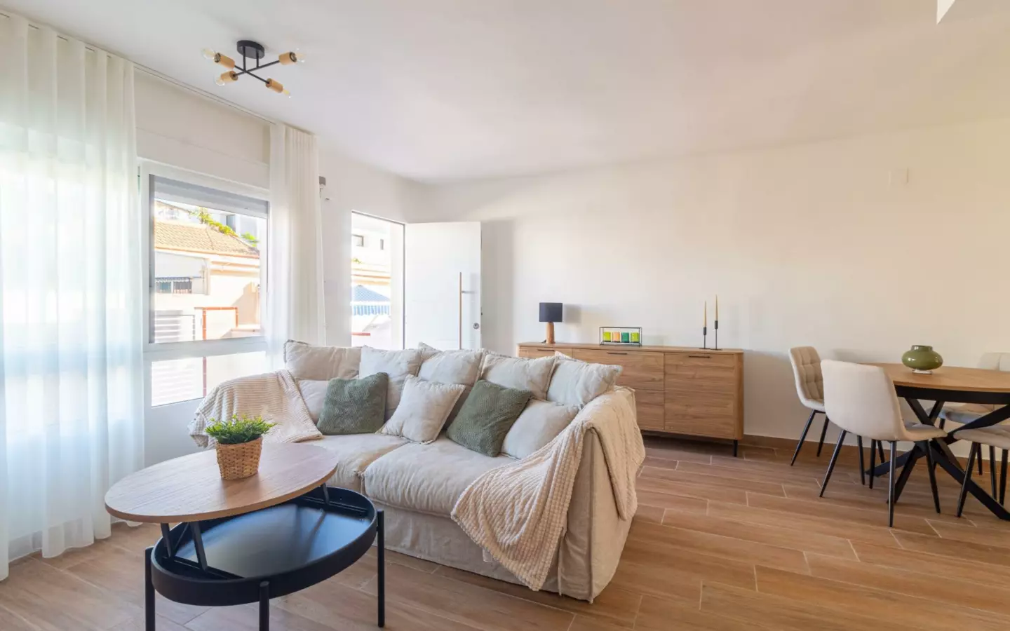 2-bedroom Townhouse In Torrevieja, Spain (80 M²)